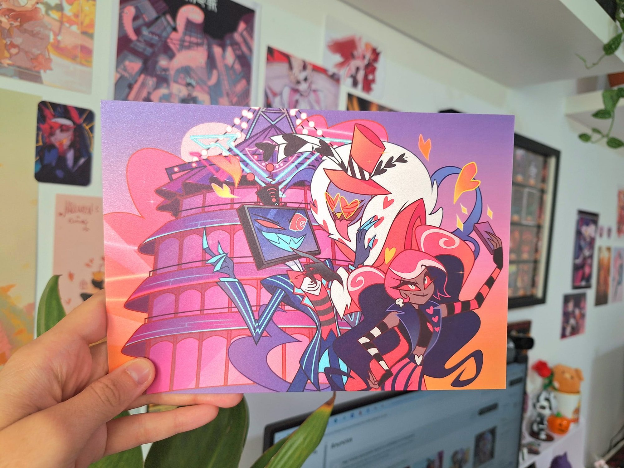 Vees Acrylic Standee Hazbin Hotel | Disaster Lady